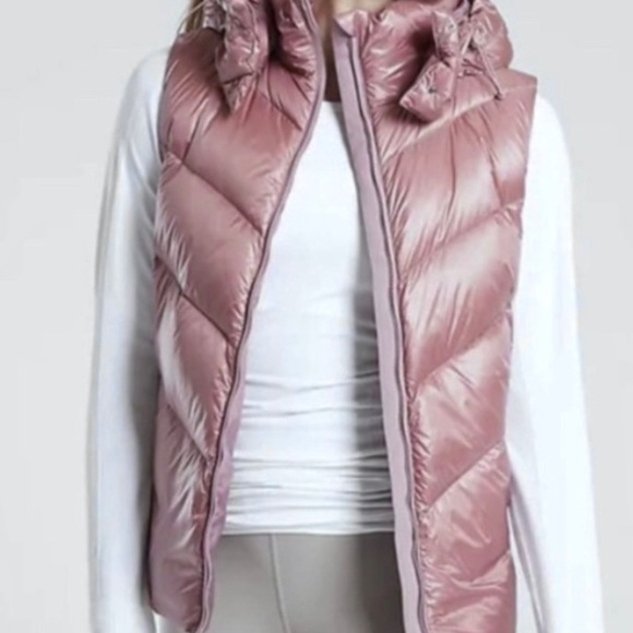 ATHLETA 🩰 WOMEN / TEEN 🩰 PUFFER VEST 🩰 HOODED - Picture 5 of 13
